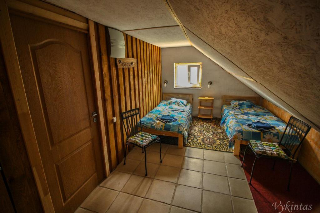 Rusnietis room 5